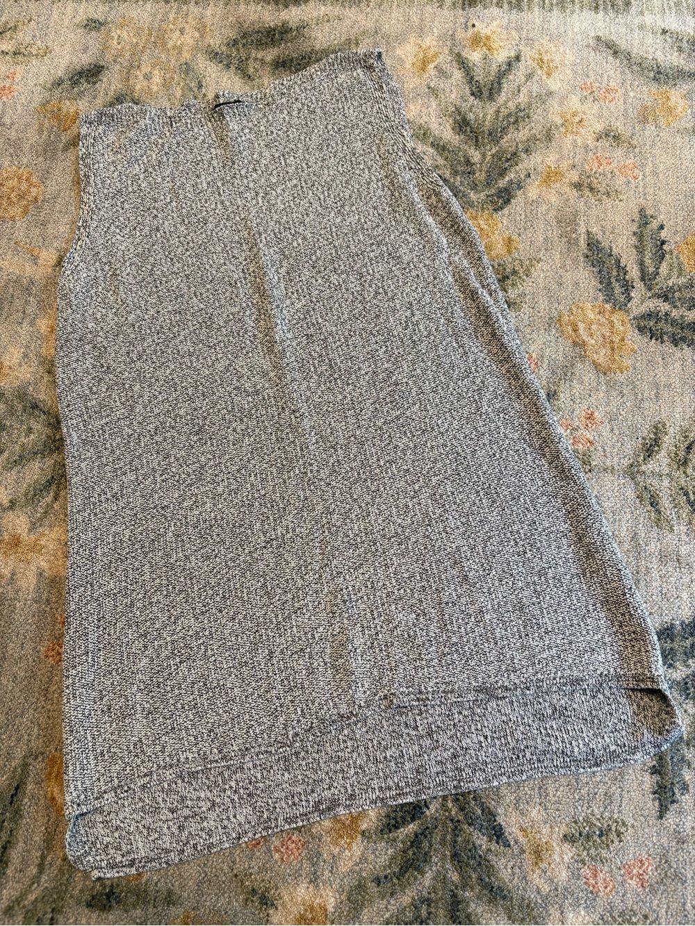 Eileen Fisher linen sweater vest knit small